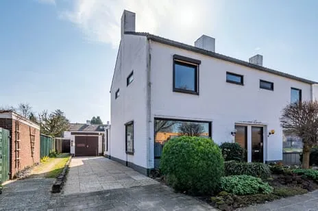 Twee-onder-één-kap te koop: Past Tijssenstraat 23, Reuvelt Grubbenvorst