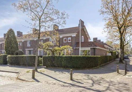 Hoekwoning te koop: Pasteurlaan 37, Eikenburg Eindhoven