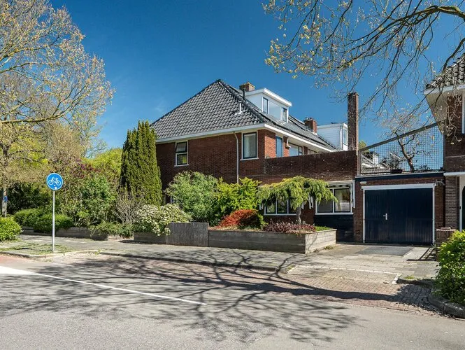 Hoekwoning te koop: Pasteurweg 46, Zamenhofpark Leeuwarden