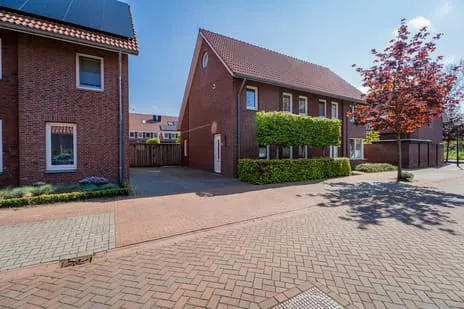 Twee-onder-één-kap te koop: Pastinaak 4, Diessen Diessen