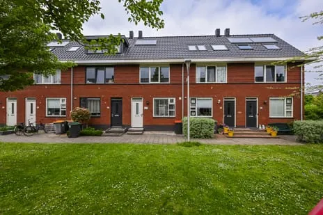 Tussenwoning te koop: Pastoor J. van Dijklaan 69, Meerwijk De Kwakel