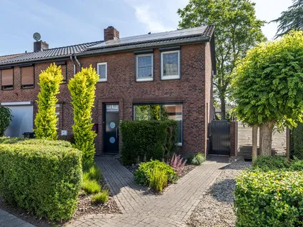 Hoekwoning te koop: Pastoor Savelbergstraat 2, Kerkeveld Brunssum