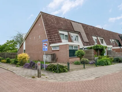 Hoekwoning te koop: Pastoor Savenijelaan 1, Kern Oosterhout Oosterhout