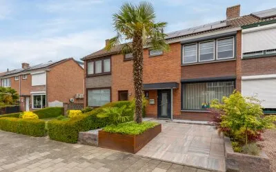 Tussenwoning te koop: Pastoor Schoenmakerstraat 8, Nieuw Lotbroek-Noord Hoensbroek