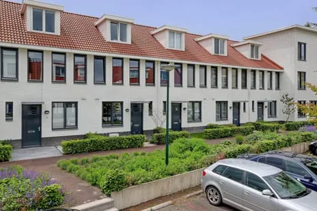 Tussenwoning te koop: Pastoor Sickingstraat 133, Joriskwartier Eindhoven