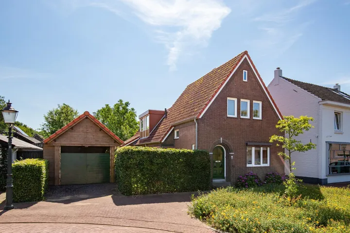 Vrijstaande woning te koop: Pastoor Siebenstraat 17, Sint Odiliënberg Sint Odiliënberg
