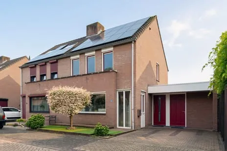 Corner house for sale: Pastoor Starmansstraat 29, Oost Eijsden