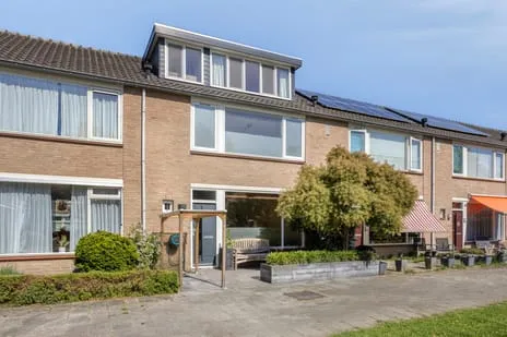 Tussenwoning te koop: Pastoor van Besouwplein 10, Boxtel-Oost Boxtel