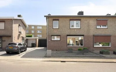Hoekwoning te koop: Pastoor Verbeekstraat 13, Vrangendael Sittard