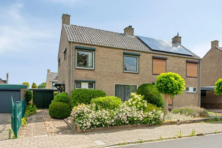 Hoekwoning te koop: Pastoor Verbeekstraat 4, Vrangendael Sittard