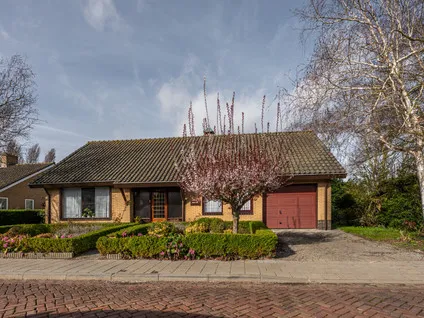 Vrijstaande woning te koop: Pastoor J.A.M. Van Den Muijsenbergstraat 2, Hoofdplaat Hoofdplaat