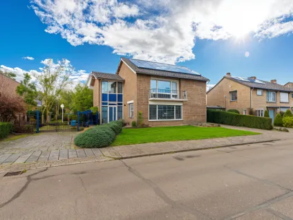 Hoekwoning te koop: Pastoor Scheepersstraat 3, Berg Berg En Terblijt