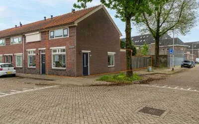 Hoekwoning te koop: Pastoor Schutjesstraat 98, Hoefstraat Noord Tilburg