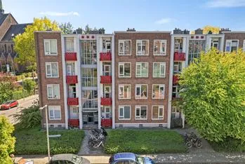 Appartement te koop: Pastoor van de Loolaan 3-2, Monnikenhuizen Arnhem