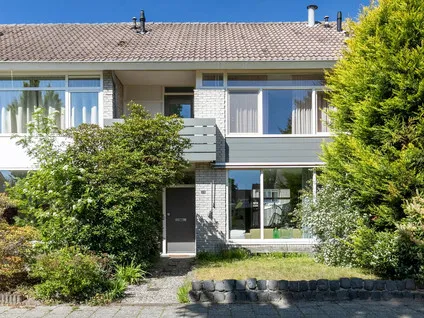 Tussenwoning te koop: Pastoor van den Boogaardstraat 28, Omg. Prinsessenbuurt Moergestel