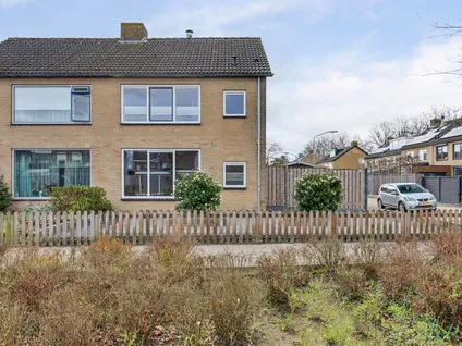 Hoekwoning te koop: Pastoor Van Hooijdonklaan 23, De Heerlijkheid Lage Zwaluwe Lage Zwaluwe