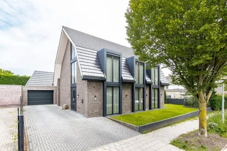 Vrijstaande woning te koop: Pastoor van Loonstraat 20, Velddriel Velddriel