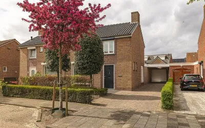Hoekwoning te koop: Pastoor Verbuntstraat 7, Rijsbergen Rijsbergen