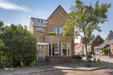 Vrijstaande woning te koop: Pastoor Vinkesteynstraat 1, Kwintsheul Centrumgebied Kwintsheul