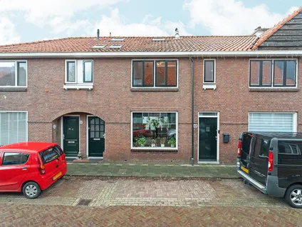 Tussenwoning te koop: Pastoor Vinkesteynstraat 50, Kwintsheul Centrumgebied Kwintsheul