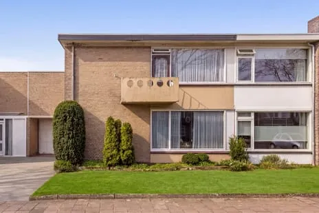 Tussenwoning te koop: Pastorielaan 44, Veldhoven Veldhoven