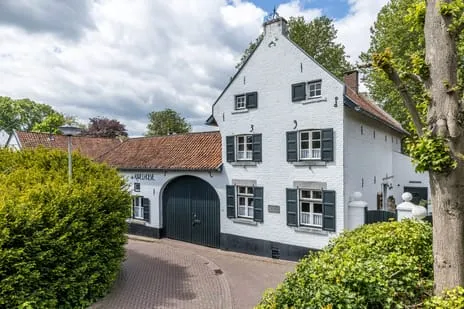 Appartement te koop: Pater Carel Houbenstraat 6, Munstergeleen Munstergeleen