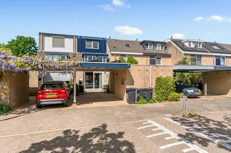 Tussenwoning te koop: Pater Damiaanstraat 4, Hoofddorp Pax Oost Hoofddorp