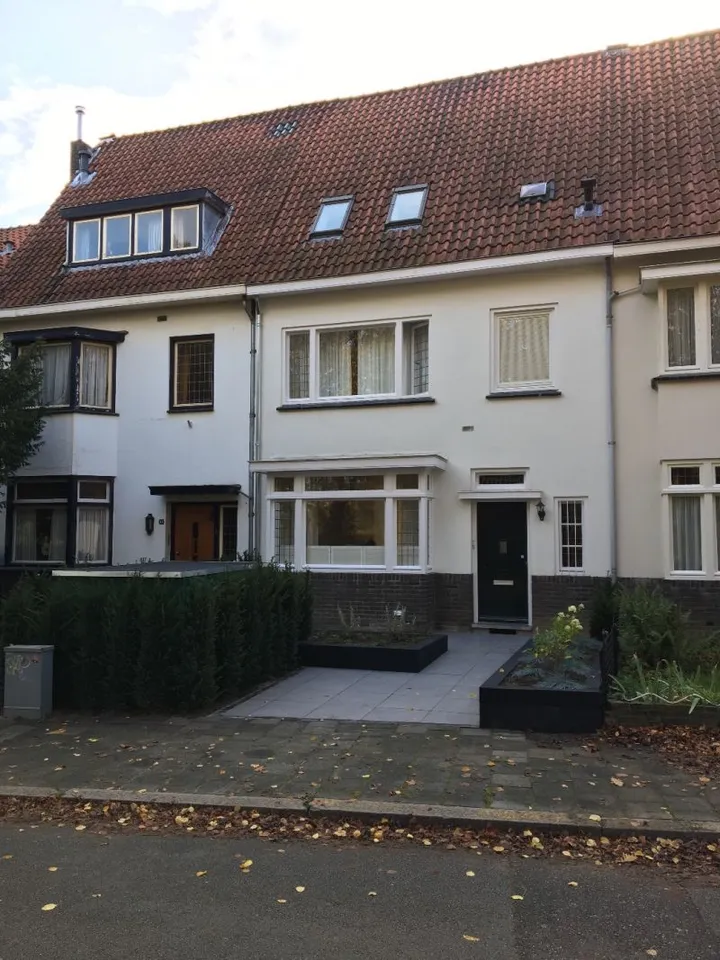 Tussenwoning te koop: Pater Lemmensstraat 13, Jekerdal Maastricht