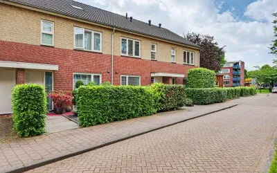 Tussenwoning te koop: Pater Rijkenstraat 7, Johannahoeve Huissen