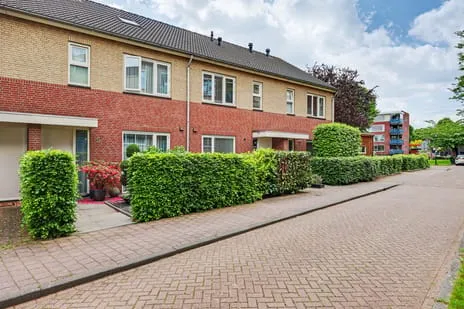 Tussenwoning te koop: Pater Rijkenstraat 7, Johannahoeve Huissen