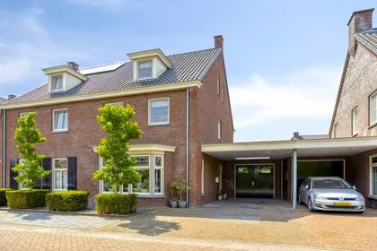 Tussenwoning te koop: Pater Thijssenstraat 47, Zijtaart Veghel