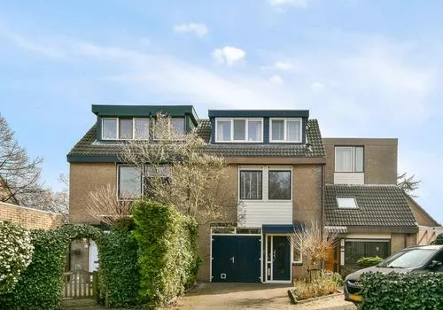 Tussenwoning te koop: Pater Damiaanstraat 95, Hoofddorp