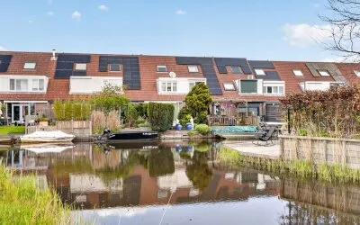 Tussenwoning te koop: Paterspoel 68, Luijendijk-zuid Landsmeer