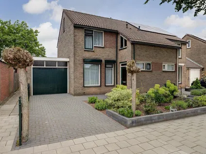Hoekwoning te koop: Paterstraat 106, Kerkdriel Kerkdriel