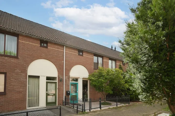 Tussenwoning te koop: Paterstraat 114, Kerkdriel Kerkdriel