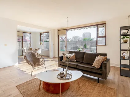 Tussenwoning te koop: Patrijshoek 17, De Hoek-3 Spijkenisse