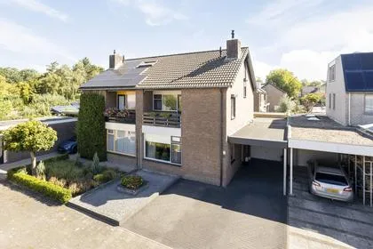 Tussenwoning te koop: Patrijsstraat 20, Made