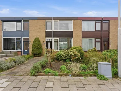 Tussenwoning te koop: Patrijsstraat 24, Vogelbuurt Alblasserdam