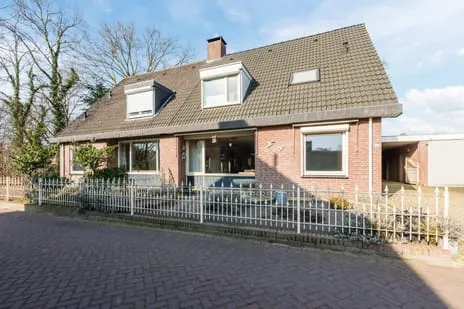 Twee-onder-één-kap te koop: Patrijsstraat 31, Nieuw-Bergen Kern Bergen (Li)