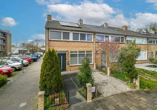 Hoekwoning te koop: Patrijzenlaan 40, Vinkeveen