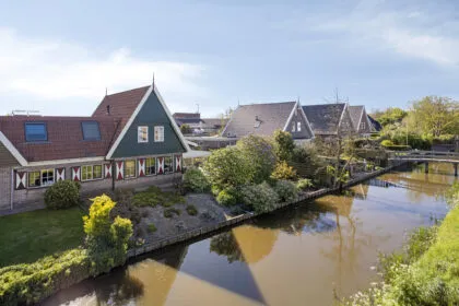 Twee-onder-één-kap te koop: Patrijzenlaan 73, Wieringerwaard (woonkern) Wieringerwaard