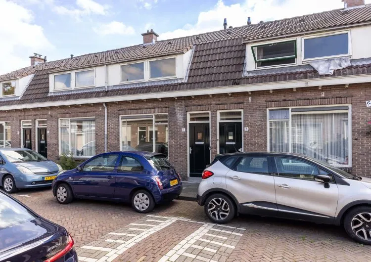 Tussenwoning te koop: Patrimoniumstraat 5, Delft