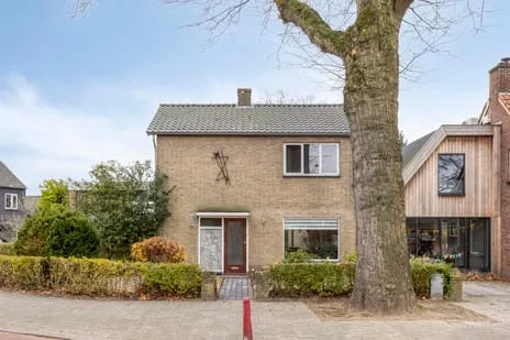 Twee-onder-één-kap te koop: Patronaatstraat 36A, De Meede Made