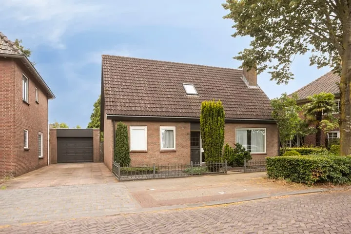 Vrijstaande woning te koop: Patronaatstraat 48, De Meede Made