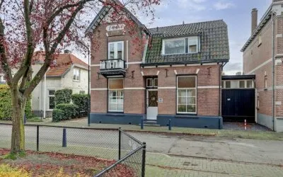 Twee-onder-één-kap te koop: Paul Krugerstraat 16, Binnenstad Apeldoorn