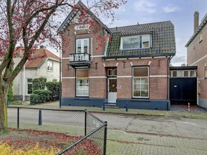Twee-onder-één-kap te koop: Paul Krugerstraat 16, Binnenstad Apeldoorn