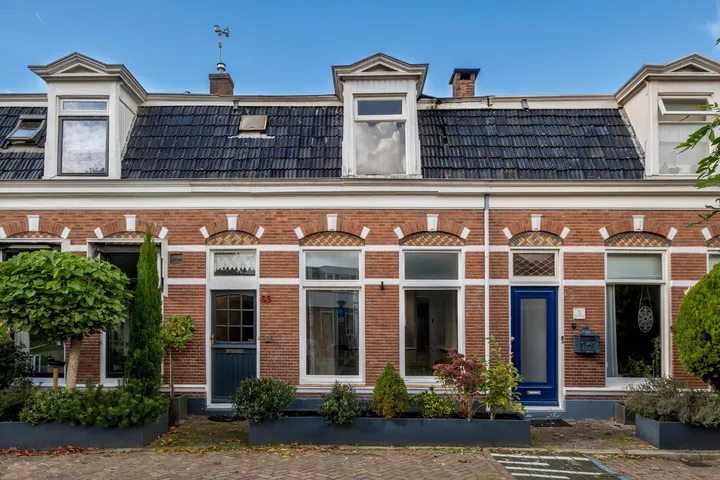 Tussenwoning te koop: Paul Krugerstraat 55, Leeuwarden