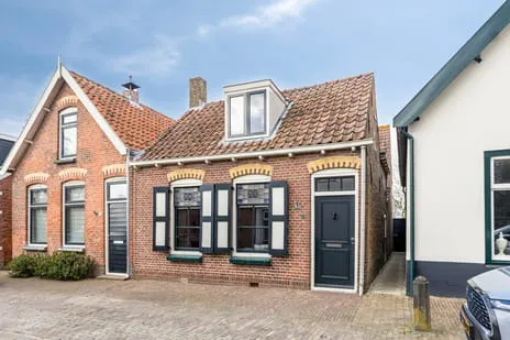 Twee-onder-één-kap te koop: Paul Krügerstraat 2, Kern Nisse Nisse