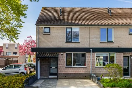 Hoekwoning te koop: Paul Rodenkolaan 42, Ooyerhoek Zutphen
