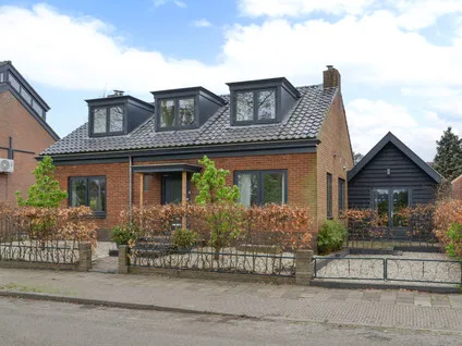 Vrijstaande woning te koop: Paulinelaan 7, Muiderberg Muiderberg